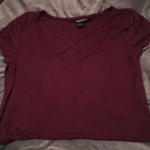 Women's Crisscross V-Neck Tee in Burgundy